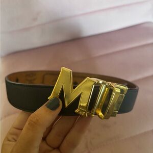 Women’s MCM reversible belt